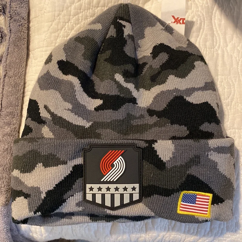 Camo fleece lined beanie - Picture 2 of 4